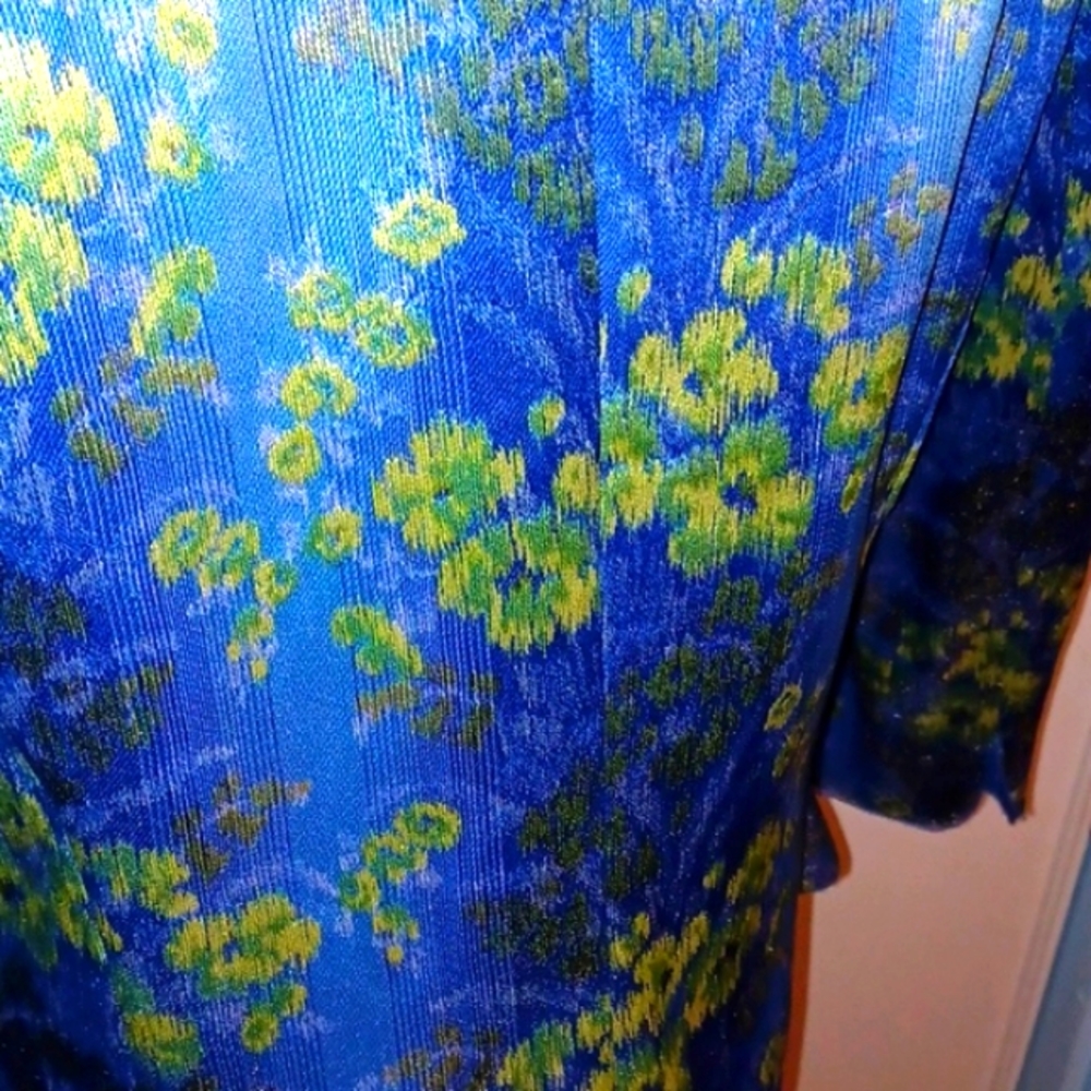 Albert Nipon Vintage Field Of Flowers Silk Blazer - image 6
